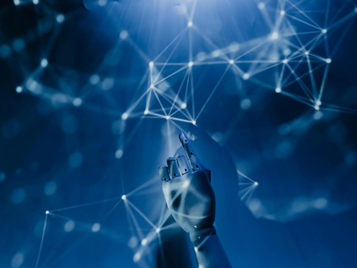 AI控糖時代來臨：易速胰化身居家醫師照顧您